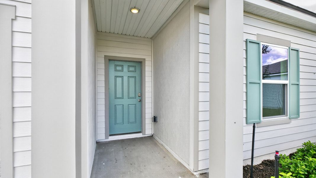 Exterior details and patio area of a home in Rookery, Green Cove Springs (Image 2). Exterior details and patio area of a home in Rookery, Green Cove Springs (Image 2).