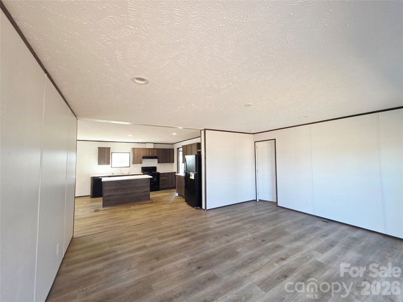 Spacious, unfurnished interior of a new home in , Taylorsville (Image 15).