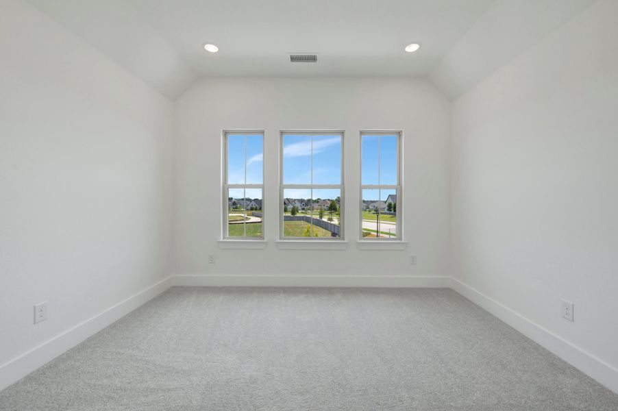 Spacious, unfurnished interior of a new home in Painted Tree, McKinney (Image 28). Spacious, unfurnished interior of a new home in Painted Tree, McKinney (Image 28).