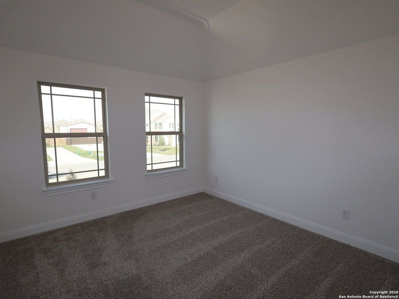 Spacious, unfurnished interior of a new home in Everly Estates, San Antonio (Image 17).