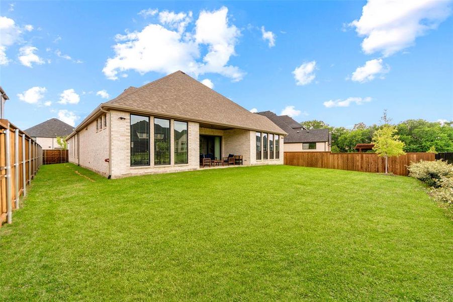 Exterior details and patio area of a home in , Frisco (Image 20).