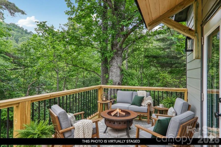 Exterior details and patio area of a home in , Waynesville (Image 4).