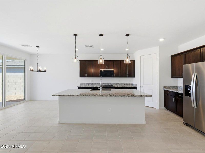 18-24473_017 18-24473_017