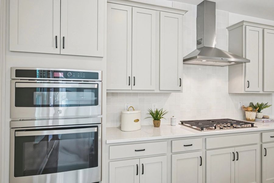 Representative images and renderings are for illustrative purposes. Actual structural options and design finishes of home may vary. Representative images and renderings are for illustrative purposes. Actual structural options and design finishes of home may vary.