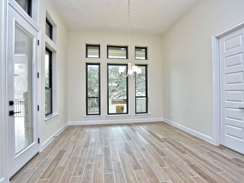 Representative unfurnished interior of a home built from the Avalon by Giddens Homes in Scofield Farms Estates, Georgetown (Image 154).