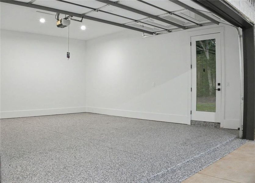 Spacious, unfurnished interior of a new home in , Monroe (Image 32).