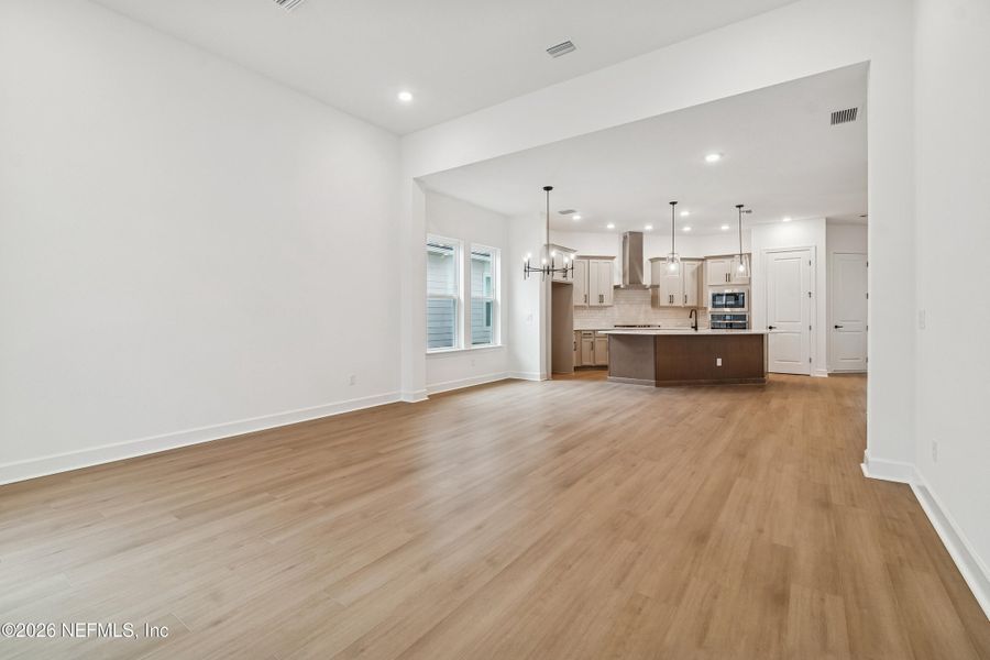 Spacious, unfurnished interior of a new home in Seabrook Village 40' Front Entry, Ponte Vedra (Image 16).