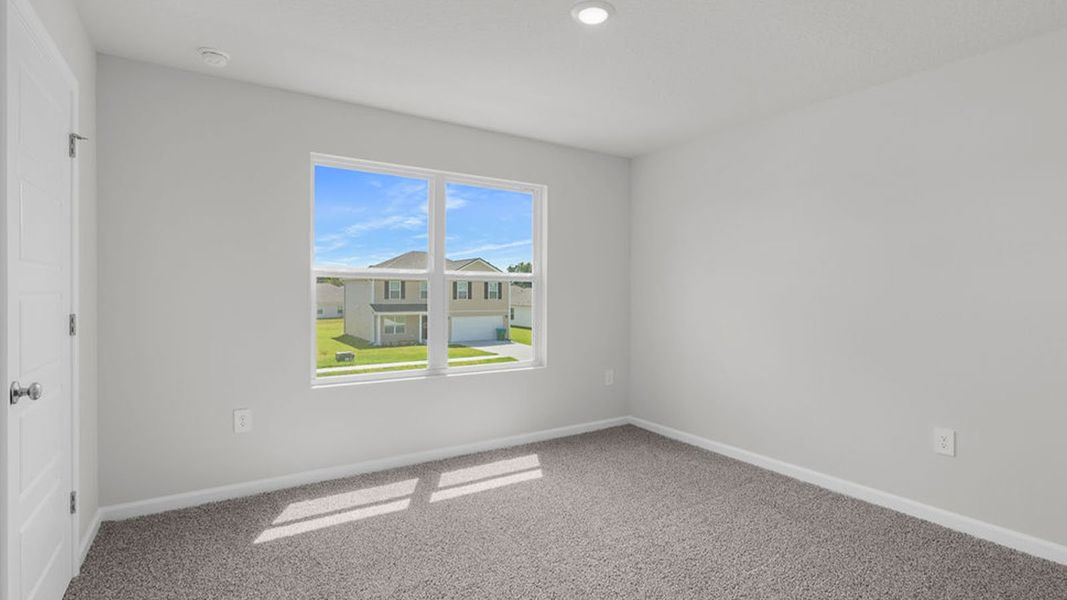 Spacious, unfurnished interior of a new home in Wesley Park, Crawfordville (Image 47).