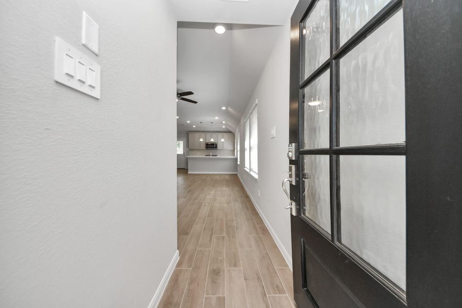 Image 29 of a home in .