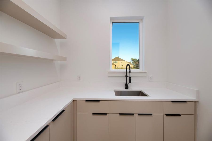 2nd Hidden Kitchen for Prep! 2nd Hidden Kitchen for Prep!