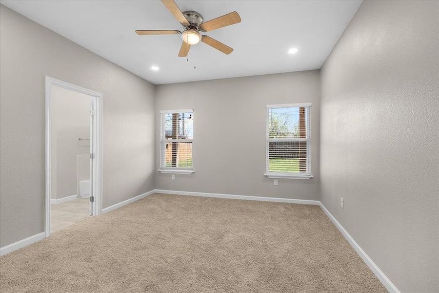 Spacious, unfurnished interior of a new home in , Fort Worth (Image 23). Spacious, unfurnished interior of a new home in , Fort Worth (Image 23).