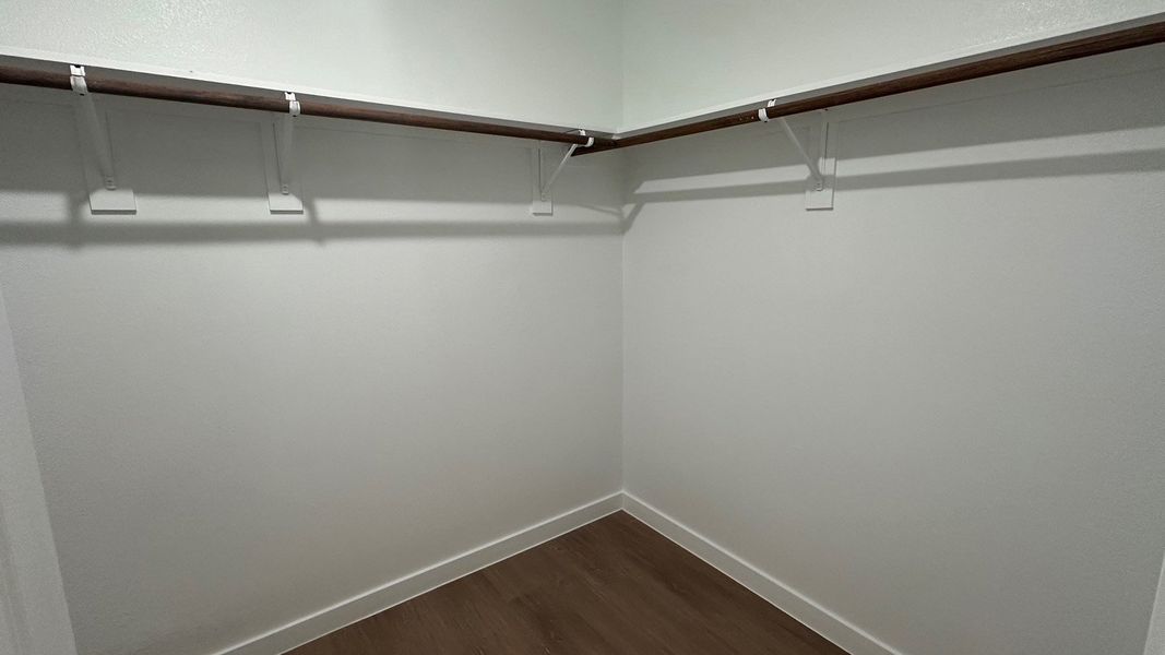 Spacious, unfurnished interior of a new home in Rancho Vista, Corpus Christi (Image 23).