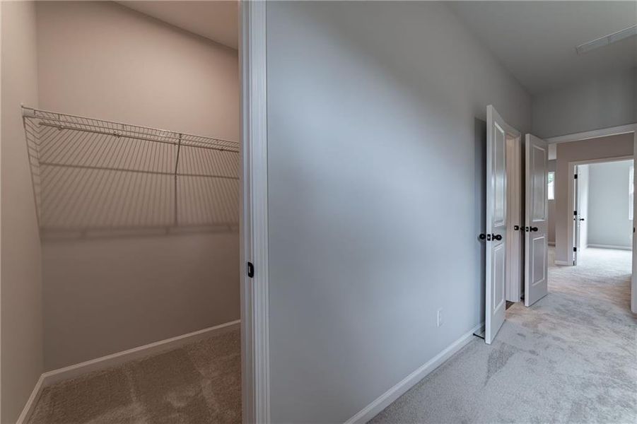 Image 88 of a home in .