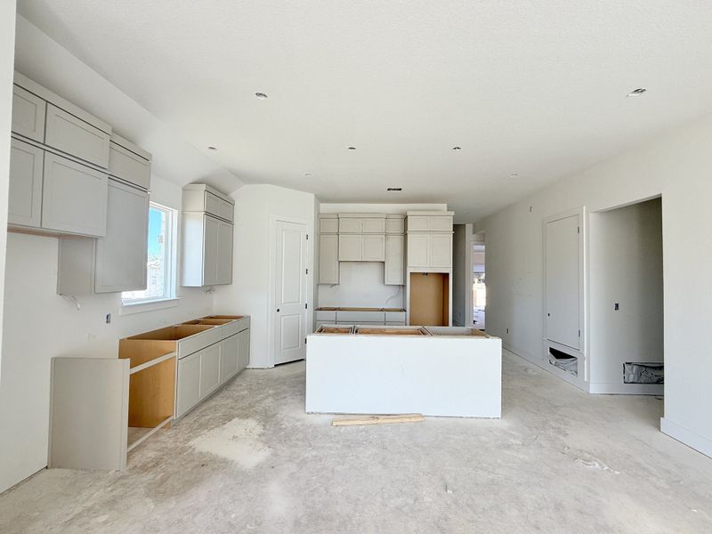 Image 5 of a home in Persimmon. Image 5 of a home in Persimmon.