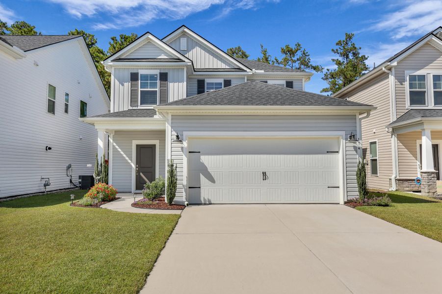 Image 39 of a home in Jasmine Point at Lakes of Cane Bay.