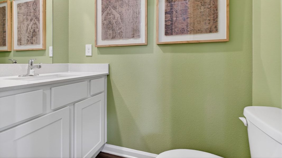Representative furnished interior of a home built from the Bailey by D.R. Horton in Liberty Cove Townhomes, Yulee (Image 13).