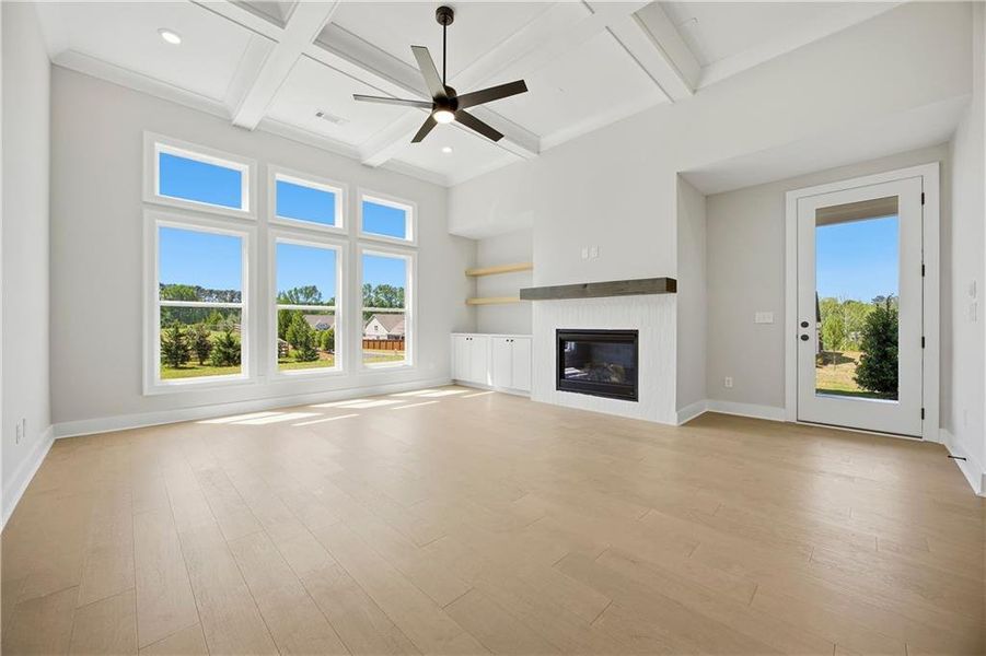 Spacious, unfurnished interior of a new home in Yellowstone Farms, Cumming (Image 35).