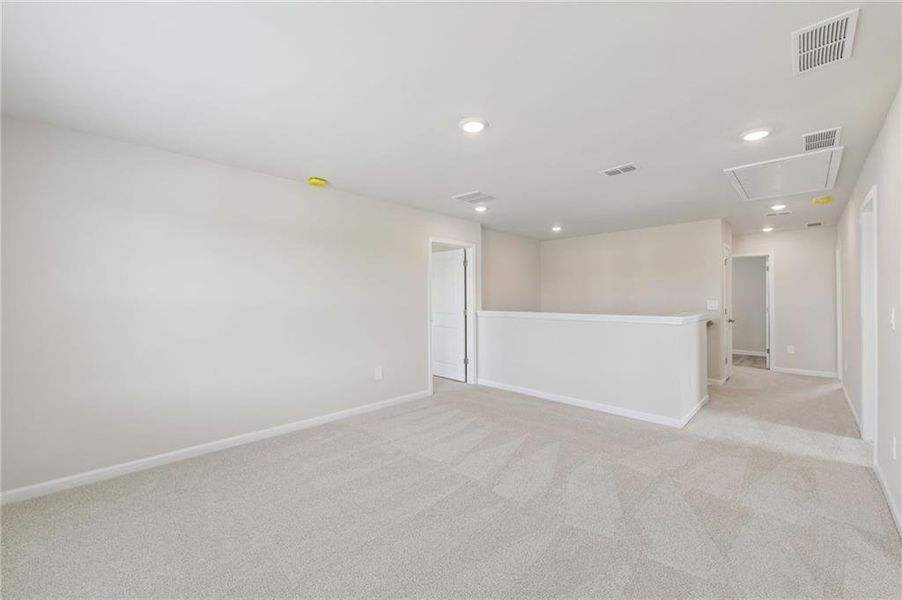 Spacious, unfurnished interior of a new home in Preserve at Mountain Creek, Pendergrass (Image 14).