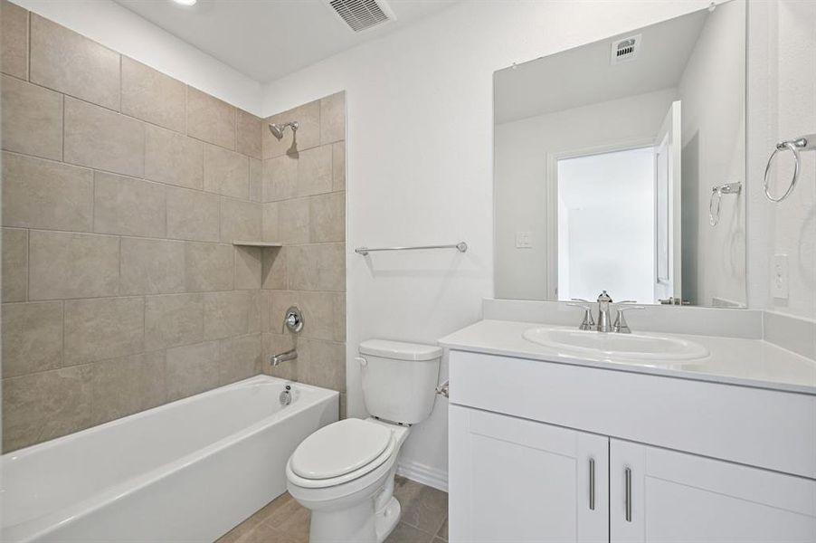 Photo is not of the actual home, but is an inspirational photo of builder’s model home and may depict options, furnishings, and/or decorator features that are not included.