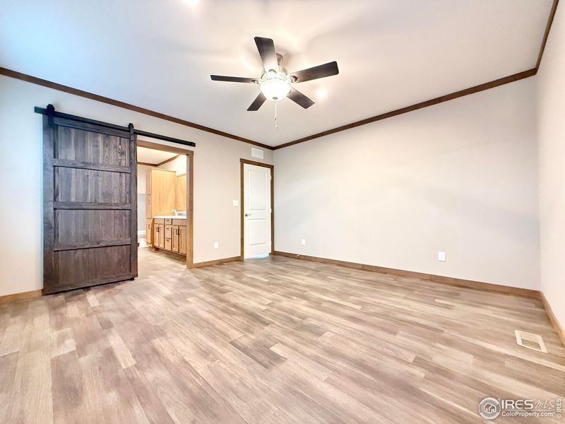 Spacious, unfurnished interior of a new home in , Nunn (Image 14).