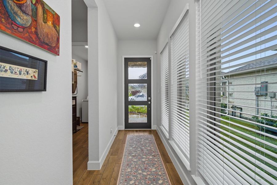 Entryway, designer front door! Entryway, designer front door!