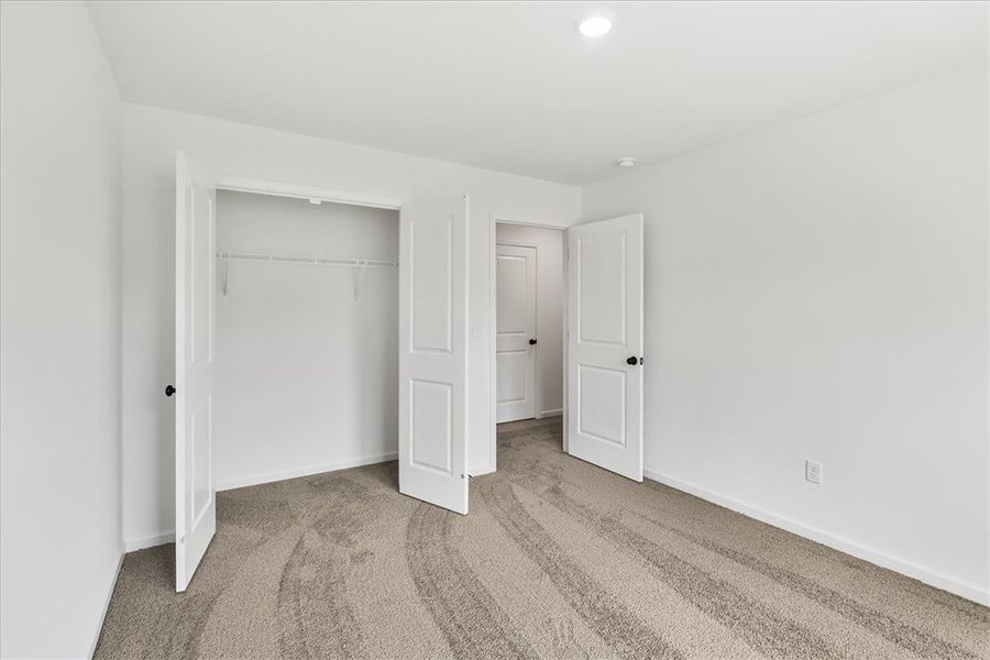 Spacious, unfurnished interior of a new home in Brownstone Park, Easley (Image 25). Spacious, unfurnished interior of a new home in Brownstone Park, Easley (Image 25).