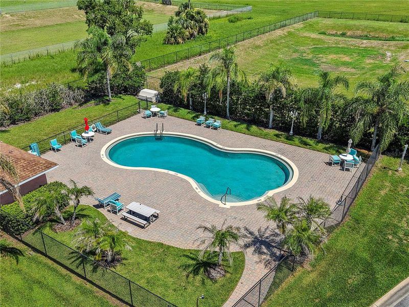 Community amenities in , Astatula (Image 21).