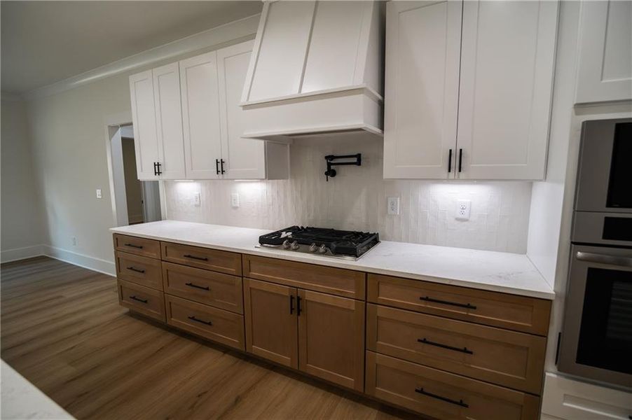Furnished interior view inside a new home in , Clermont (Image 9).