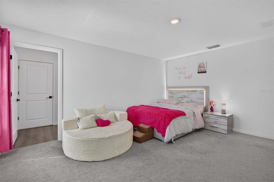 Furnished interior view inside a new home in , Tampa (Image 8).