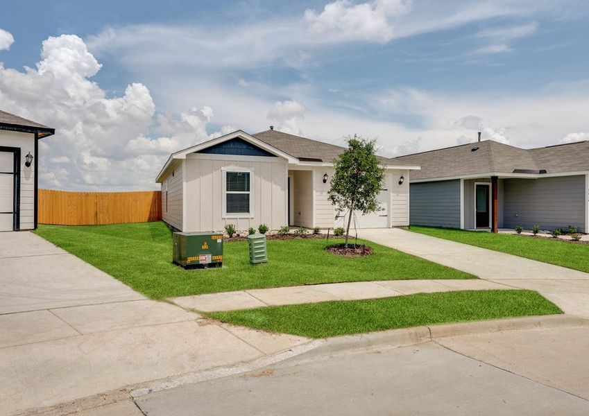 The Ash has a gorgeous siding exterior.
