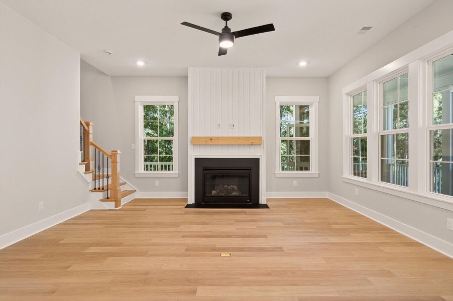 Spacious, unfurnished interior of a new home in Charleston County Homes, Mount Pleasant (Image 7).