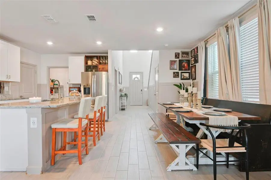 Furnished interior view inside a new home in , Plant City (Image 8).