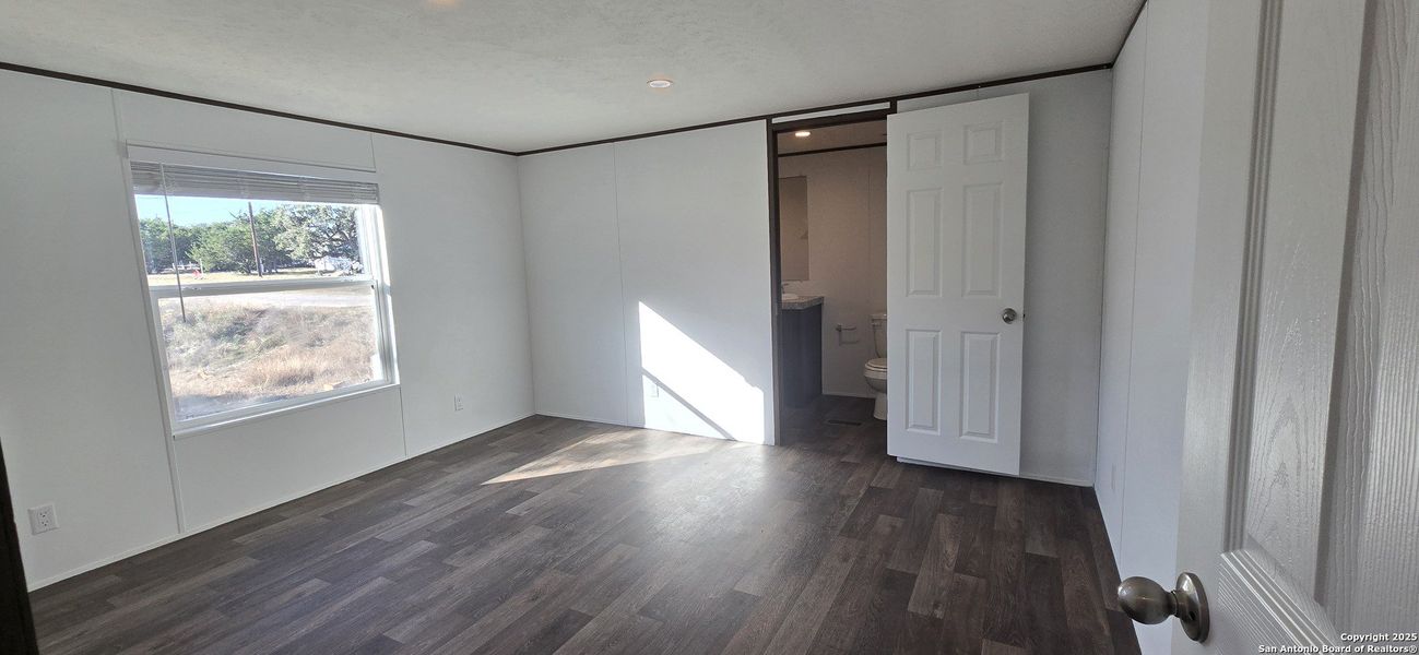 Spacious, unfurnished interior of a new home in , Bandera (Image 7). Spacious, unfurnished interior of a new home in , Bandera (Image 7).