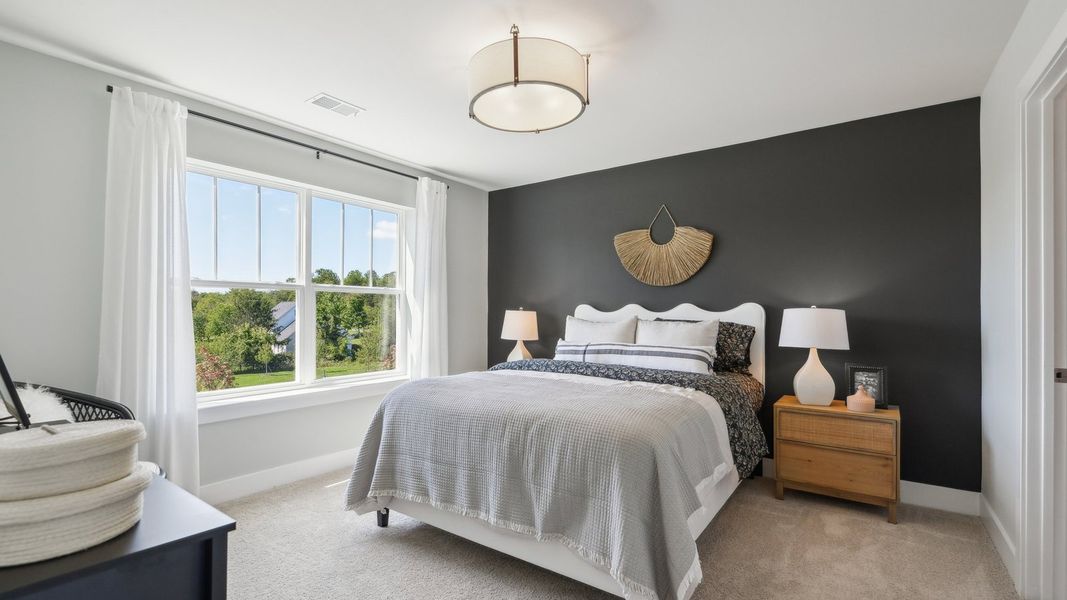 Representative furnished interior of a home built from the Jamestown by D.R. Horton in Fountain View, Ormond Beach (Image 38).
