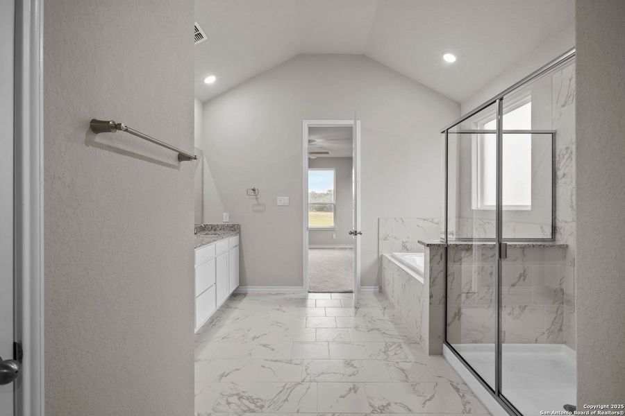 Image 46 of a home in Potranco Oaks.