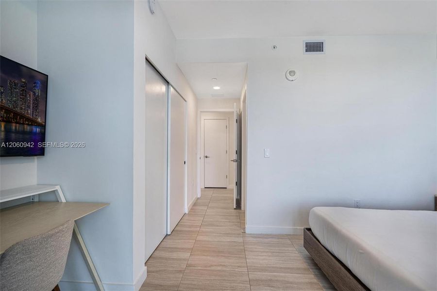 Furnished interior view inside a new home in , Miami Beach (Image 20).