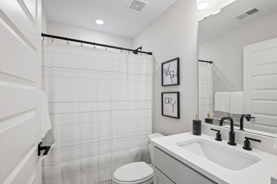 Full Secondary Bathroom