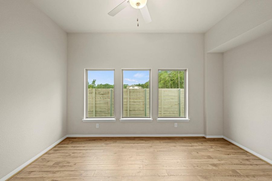 Spacious, unfurnished interior of a new home in Two Step Farm, Montgomery (Image 16).