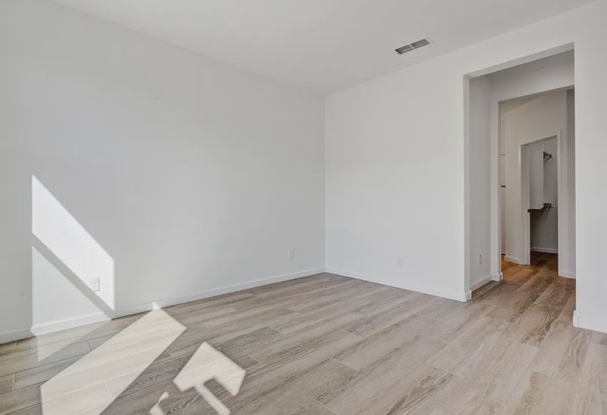 Primary Bed - 17 of 27