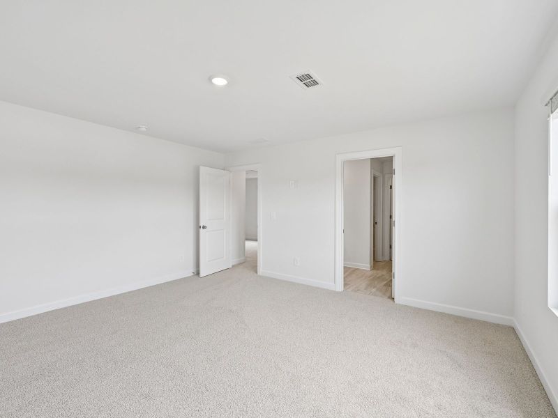 Spacious, unfurnished interior of a new home in Calico Creek, Cherryville (Image 15). Spacious, unfurnished interior of a new home in Calico Creek, Cherryville (Image 15).