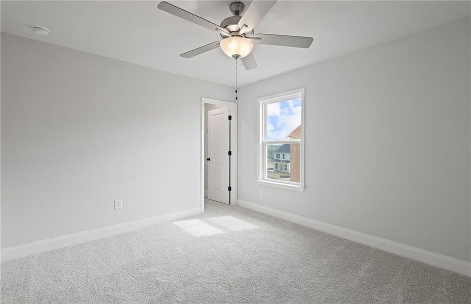 Spacious, unfurnished interior of a new home in Creekside at Skelton, Hoschton (Image 17).