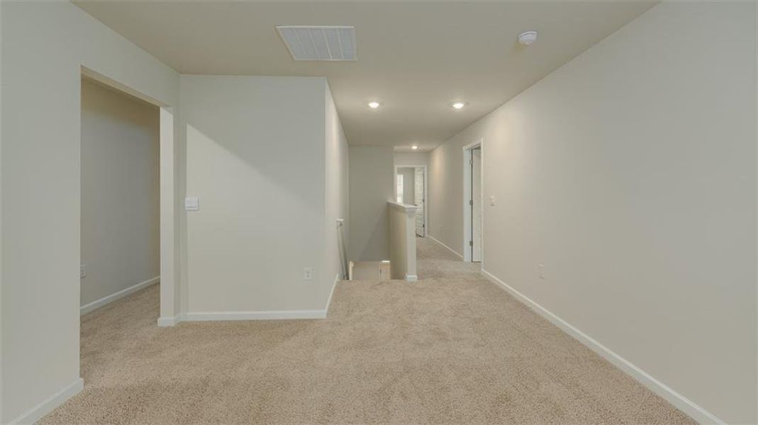 Spacious, unfurnished interior of a new home in Brooks Station, Dacula (Image 25).
