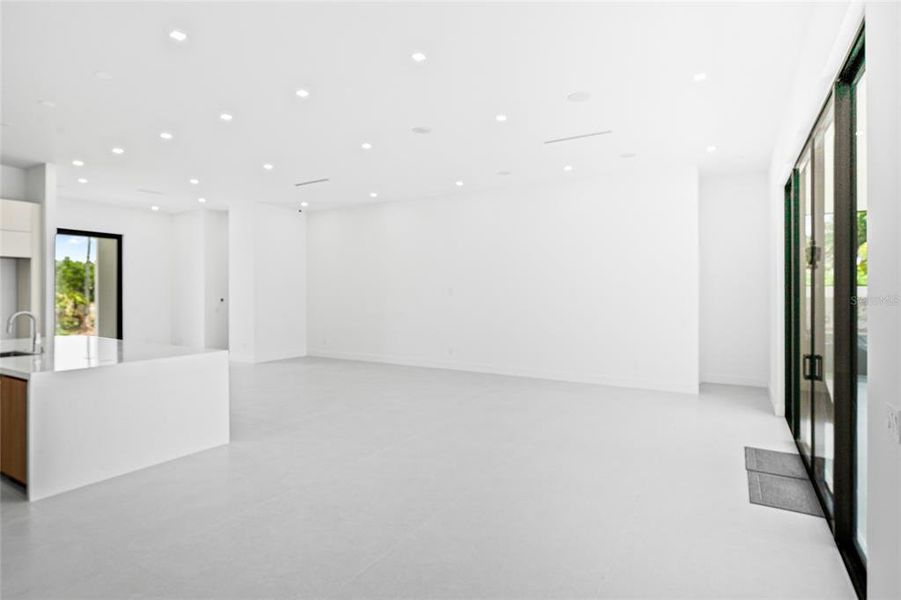 Spacious, unfurnished interior of a new home in , Port Charlotte (Image 23).