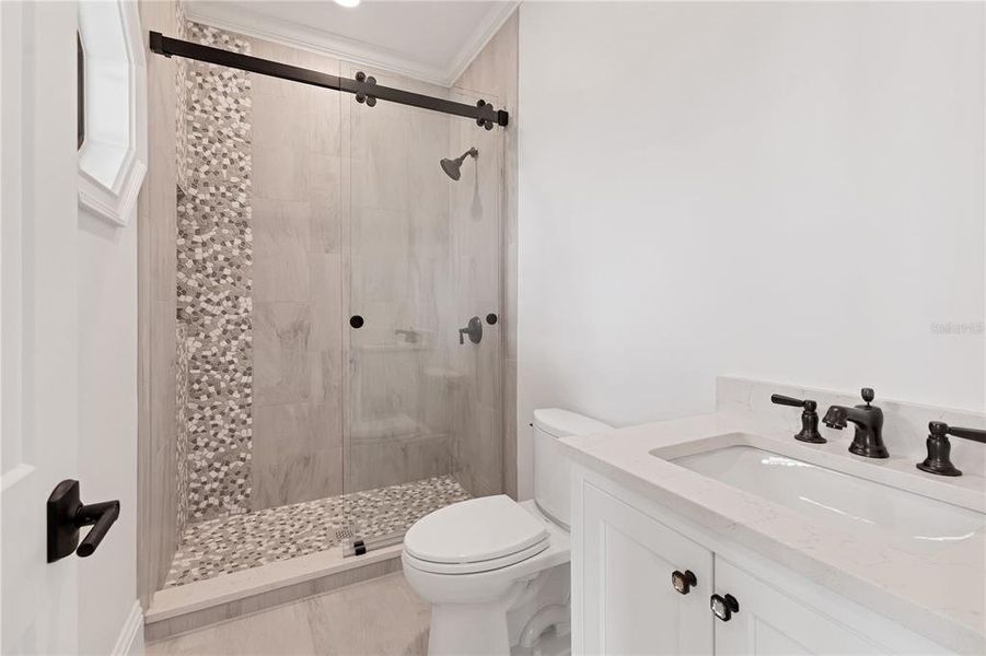 Furnished interior view inside a new home in , Boca Grande (Image 15).