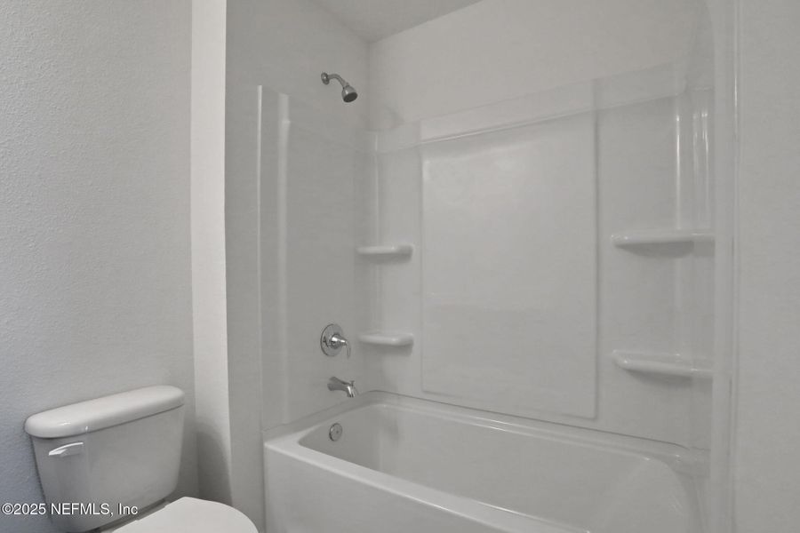 Image 52 of a home in Bellbrooke. Image 52 of a home in Bellbrooke.