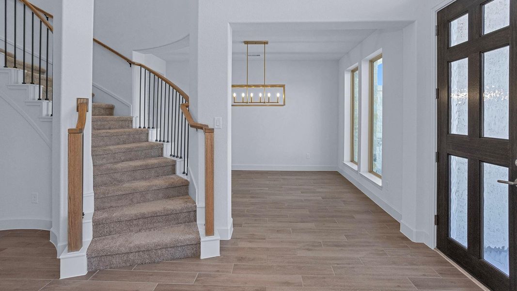 Spacious, unfurnished interior of a new home in Evergreen 70', Conroe (Image 12). Spacious, unfurnished interior of a new home in Evergreen 70', Conroe (Image 12).