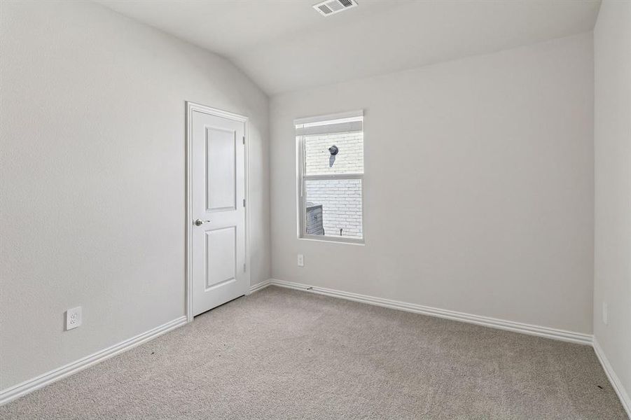 Photo is not of the actual home, but is an inspirational photo of builder’s model home and may depict options, furnishings, and/or decorator features that are not included. Photo is not of the actual home, but is an inspirational photo of builder’s model home and may depict options, furnishings, and/or decorator features that are not included.