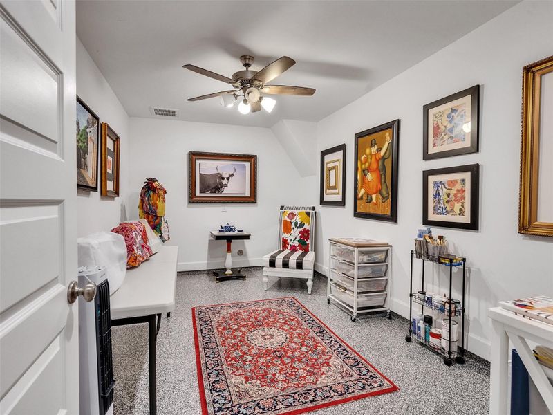 Image 43 of a home in . Image 43 of a home in .