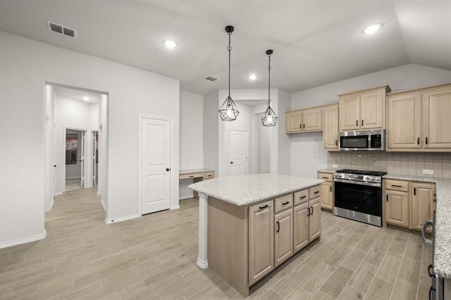 DFW-Chisholm Hills-Concept 2065-930 Madeline Lane- Kitchen -Risewell Homes-3