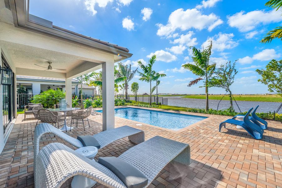 Representative exterior details of a home built from the Atlantica by GL Homes in Valencia Parc at Riverland, Port St. Lucie (Image 4).